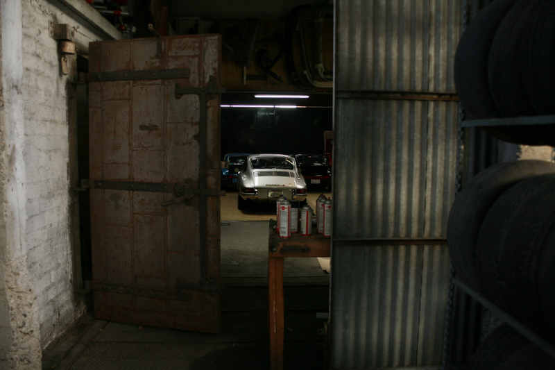 Illustration for article titled My visit to Magnus Walker's garage.